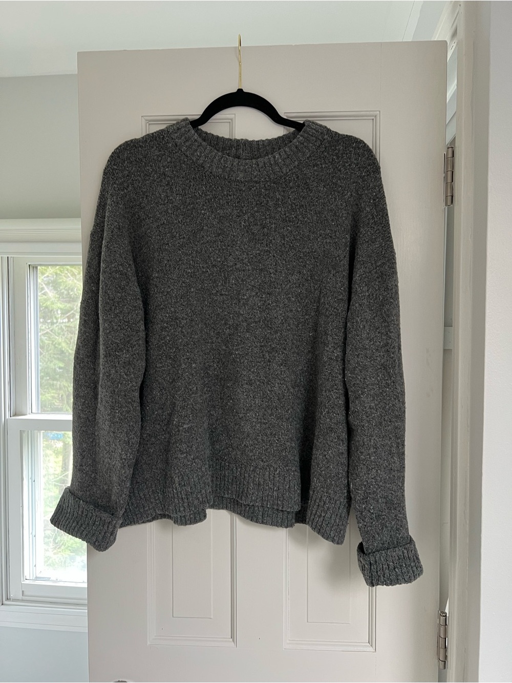 American Eagle Outfitters Gray Crewneck Sweater